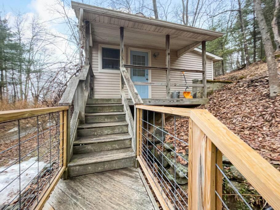 Breezy Hill Eccentric Studio Cottage Accord Buitenkant foto